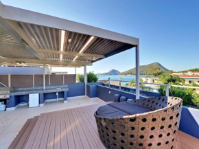 Aura Unit 12 - Shoal Bay